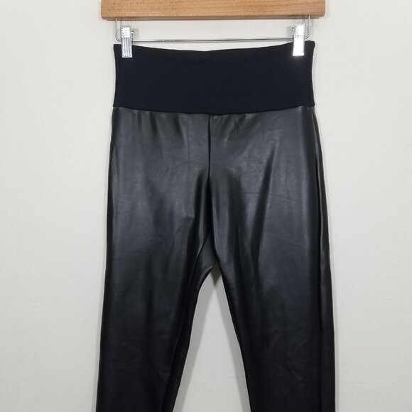 Like New Assets By Spanx Faux Leather Leggings Black Size S - Picture 10 of 13